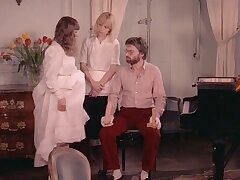 Тройное посвящение молодой женщины (1979)